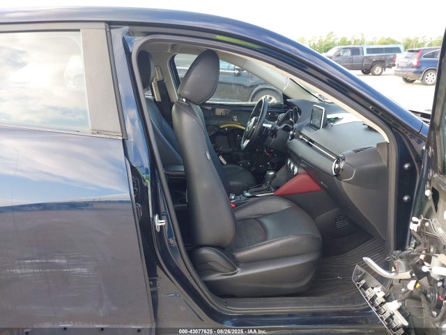 Mazda pe 2016 JM1DKBD77G0113615 Image 5
