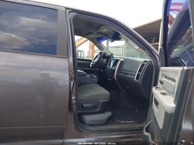 2014 RAM 1500 1C6RR7LGXES319472 Photo 4