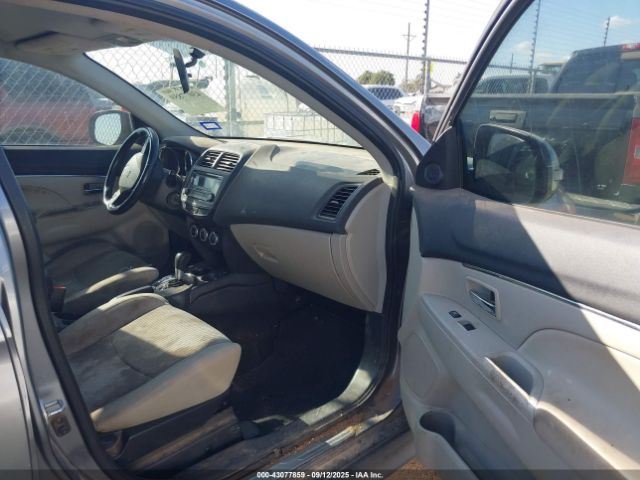 2017 MITSUBISHI OUTLANDER SPORT JA4AP3AU5HZ026095 Photo 4