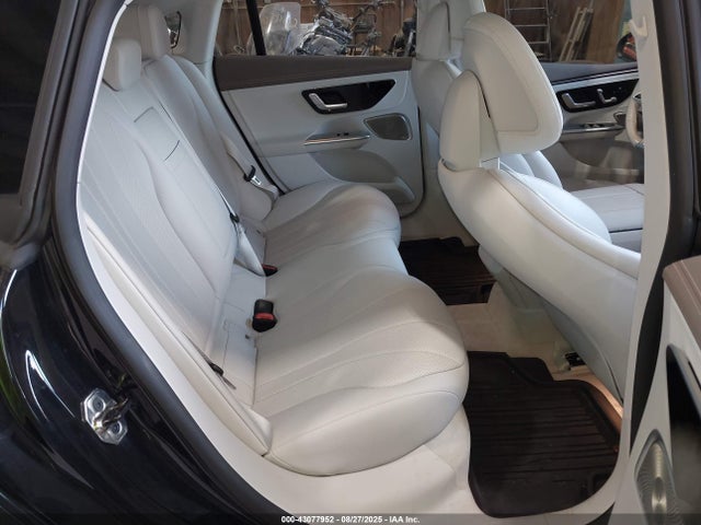 W1KEG1CB0PF012988 Mercedes-Benz Eqe-class Sedan