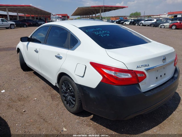 Nissan 2016 2016 1N4AL3AP1GN366142 Image 3
