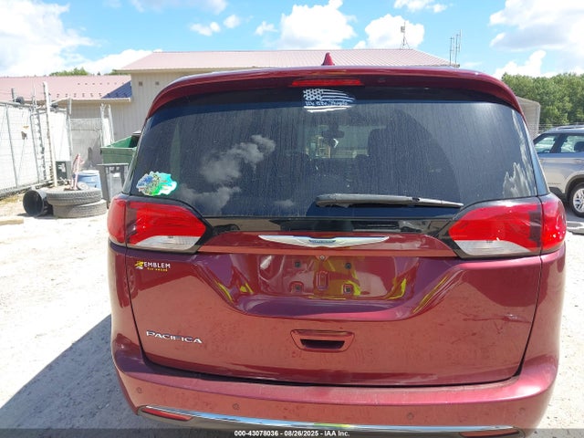 Chrysler Pacifica 2017 2C4RC1EG9HR665250 Image 16