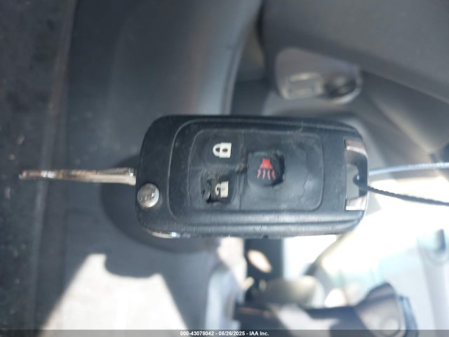 Chevrolet ll0 2014 KL8CF6S95EC522406 Image 11