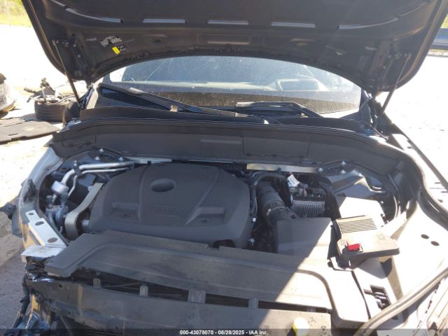 2022 VOLVO XC90 YV4A221K0N1802153 Photo 9