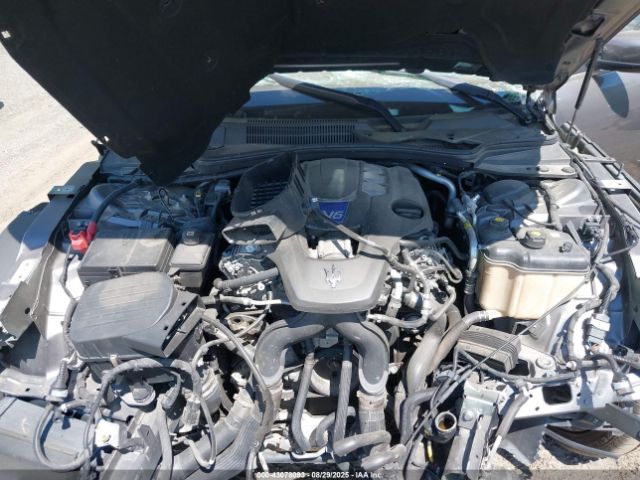 2015 MASERATI QUATTROPORTE ZAM56RRA6F1134241 Photo 9