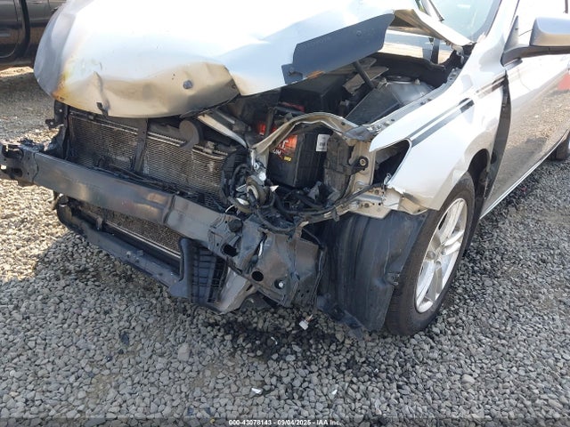 43078143 :رقم المزاد ، 4T1BF1FK7GU247052 vin ، 2016 Toyota Camry Le مزاد بيع