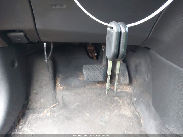 3FADP4TJ8FM138843 Ford Fiesta