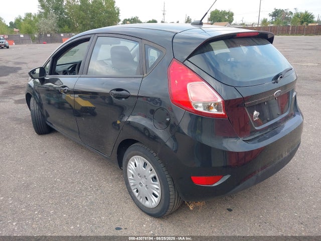 3FADP4TJ8FM138843 Ford Fiesta