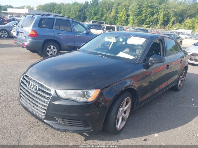 2015 AUDI A3 WAUBFGFFXF1093637 Photo 1