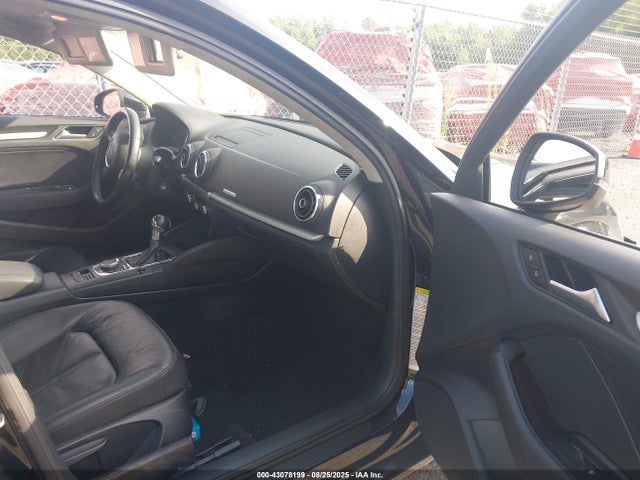 2015 AUDI A3 WAUBFGFFXF1093637 Photo 4