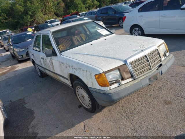 1986 MERCEDES-BENZ 300 WDBEA30D1GA260482