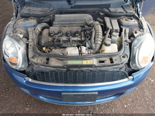 2009 MINI COOPER S CLUBMAN WMWMM33589TP73192 Photo 9