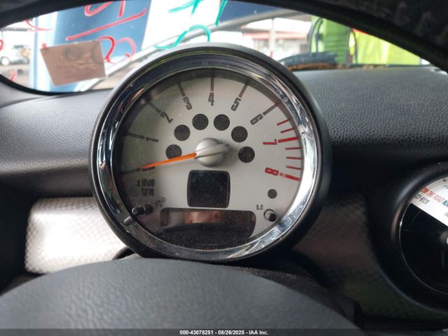 2009 MINI COOPER S CLUBMAN WMWMM33589TP73192 Photo 6