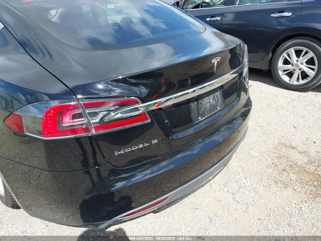 2013 TESLA MODEL S 5YJSA1AG0DFP10630 Photo 5