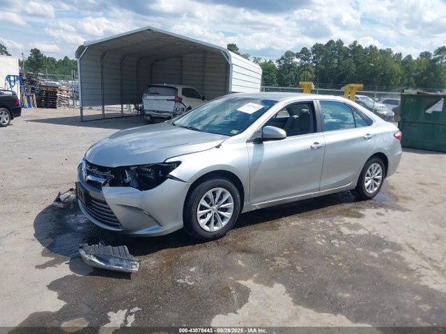 Toyota 2ar-fe 2017 4T1BF1FK1HU632575 Image 2