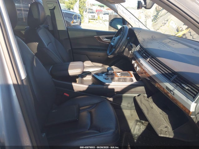 2018 AUDI Q7 WA1LHAF75JD040322 Photo 4