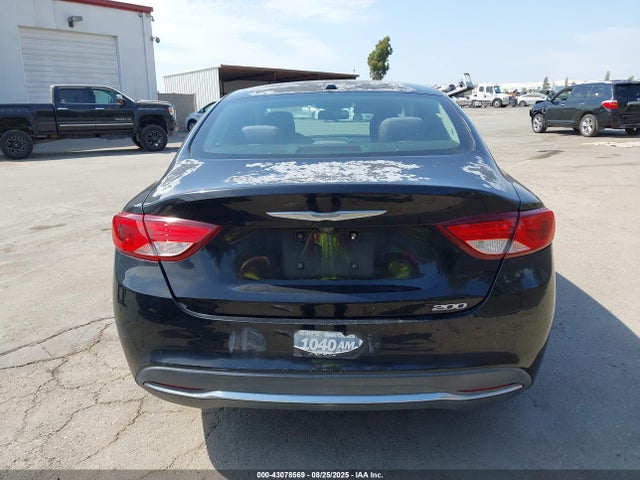 1C3CCCAB7FN717064 Chrysler 200