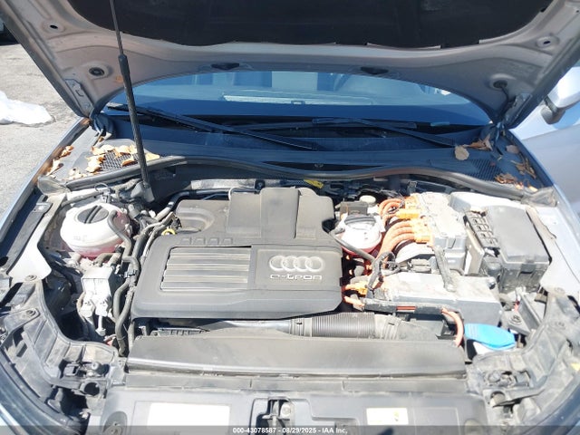 2016 AUDI A3 E-TRON WAUUPBFF3GA156524 Photo 9