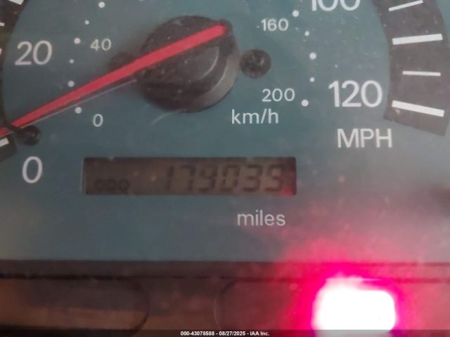 2002 MITSUBISHI GALANT 4A3AA46G92E144663 Photo 6