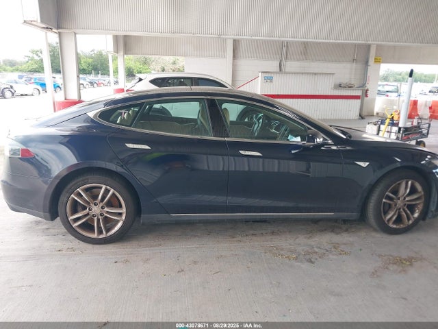 Продажа на аукционе авто 2013 Tesla Model S, vin: 5YJSA1AC8DFP10114, номер лота: 43078671