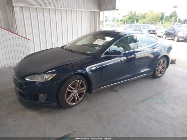 Продажа на аукционе авто 2013 Tesla Model S, vin: 5YJSA1AC8DFP10114, номер лота: 43078671