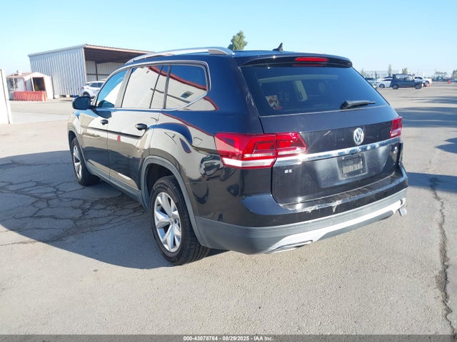1V2LR2CAXJC527223 Volkswagen fsi