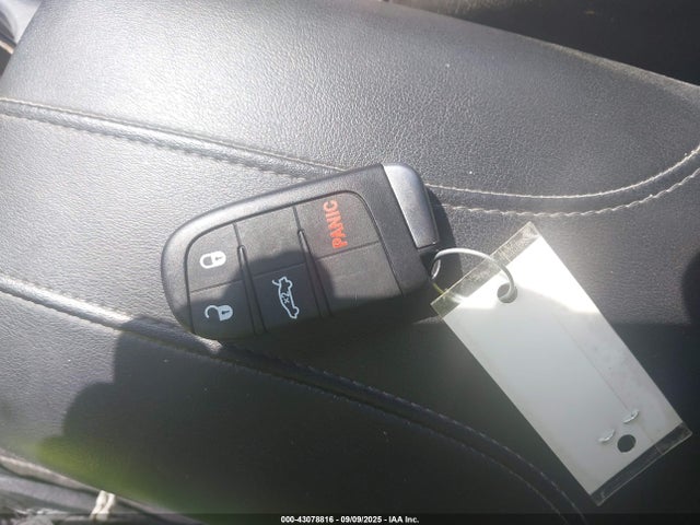 Продажа на аукционе авто 2015 Dodge Journey Sxt, vin: 3C4PDCBBXFT709307, номер лота: 43078816