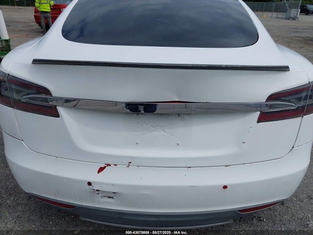2015 TESLA MODEL S 5YJSA1H21FFP73989 Photo 5