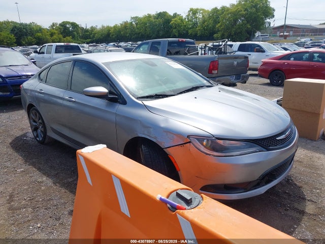 Chrysler 200 2016 1C3CCCBB4GN116565 Image 1