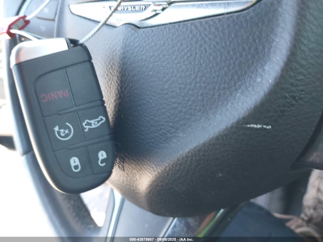 Chrysler 200 2016 1C3CCCBB4GN116565 Image 11