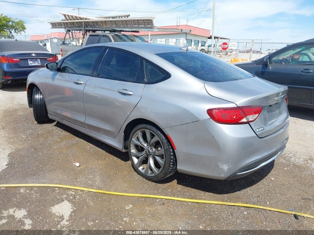 Chrysler 200 2016 1C3CCCBB4GN116565 Image 3