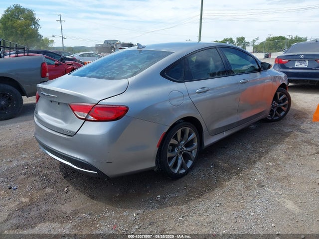 Chrysler 200 2016 1C3CCCBB4GN116565 Image 4