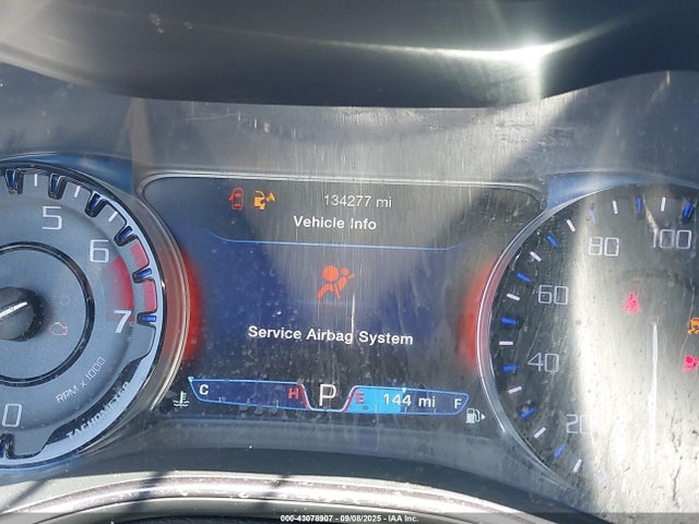 Chrysler 200 2016 1C3CCCBB4GN116565 Image 7