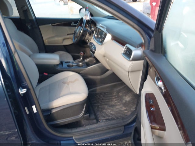 5XYPGDA33HG203691 KIA Sorento