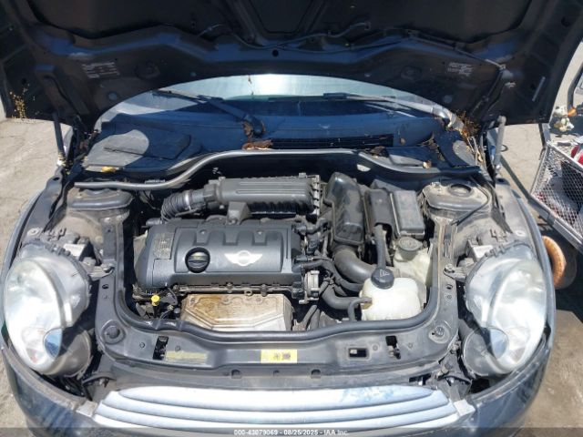 2013 MINI CLUBMAN WMWZF3C51DT490934 Photo 9