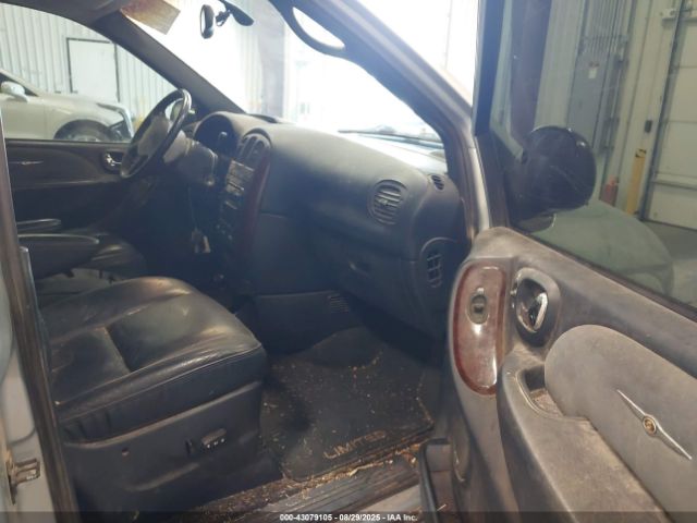 2001 CHRYSLER TOWN & COUNTRY 2C8GP64L61R122367 Photo 4