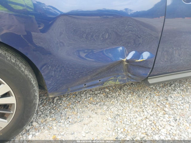 5N1DR2MN1HC623383 Nissan 2017
