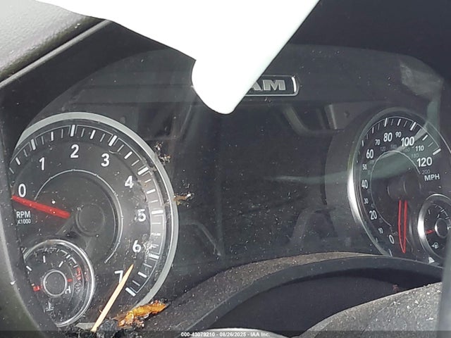 2022 Ram 1500 მანქანა იყიდება აუქციონზე, vin: 1C6RREBT0NN202372, აუქციონის ნომერი: 43079210