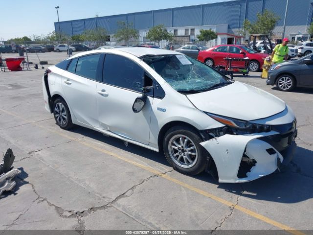 2017 TOYOTA PRIUS PRIME JTDKARFP5H3052989