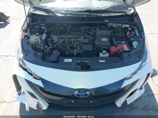 2017 TOYOTA PRIUS PRIME JTDKARFP5H3052989 Photo 9