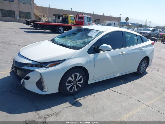 2017 TOYOTA PRIUS PRIME JTDKARFP5H3052989 Photo 1