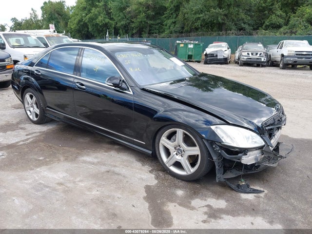 2007 MERCEDES-BENZ S 550 WDDNG71XX7A053806