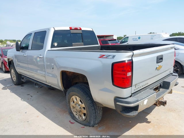 1GC1KWE82FF161858 Chevrolet lml