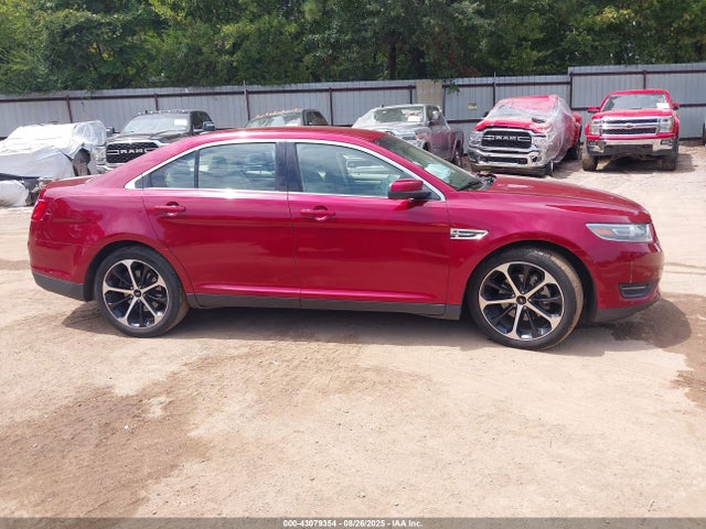 Ford Taurus 2015 1FAHP2E86FG174945 Image 13
