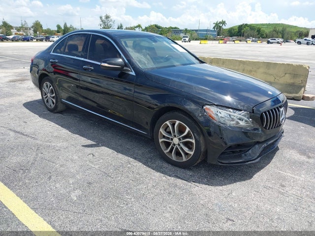 Aukcja sprzedaży 2015 Mercedes-benz C 300 4matic/luxury 4matic/sport 4matic, vin: 55SWF4KB5FU031879, numer aukcji: 43079415