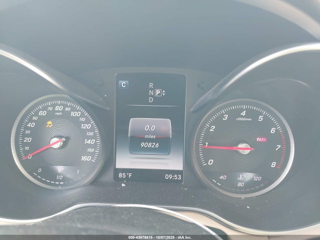 43079415 :رقم المزاد ، 55SWF4KB5FU031879 vin ، 2015 Mercedes-benz C 300 4matic/luxury 4matic/sport 4matic مزاد بيع