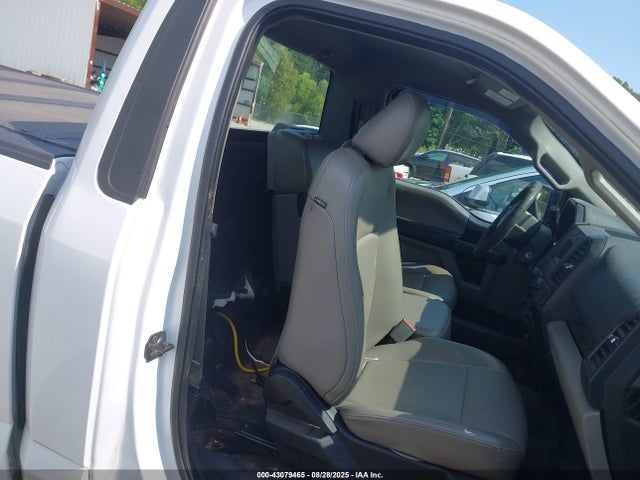 Ford 2016 2016 1FTMF1CF2GKD99546 Image 8