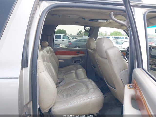 Продажа на аукционе авто 2000 Chevrolet Suburban 1500 Lt, vin: 3GNEC16T4YG127529, номер лота: 43079545