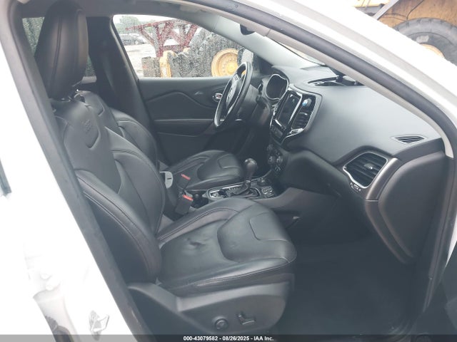 1C4PJMDN4KD295060 Jeep Cherokee