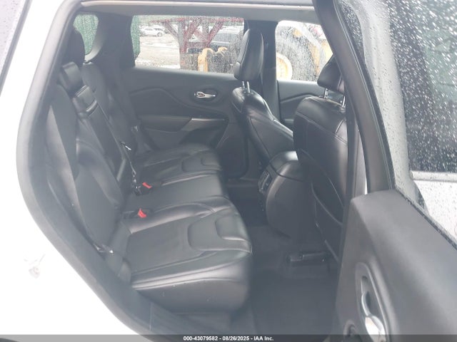 1C4PJMDN4KD295060 Jeep Cherokee
